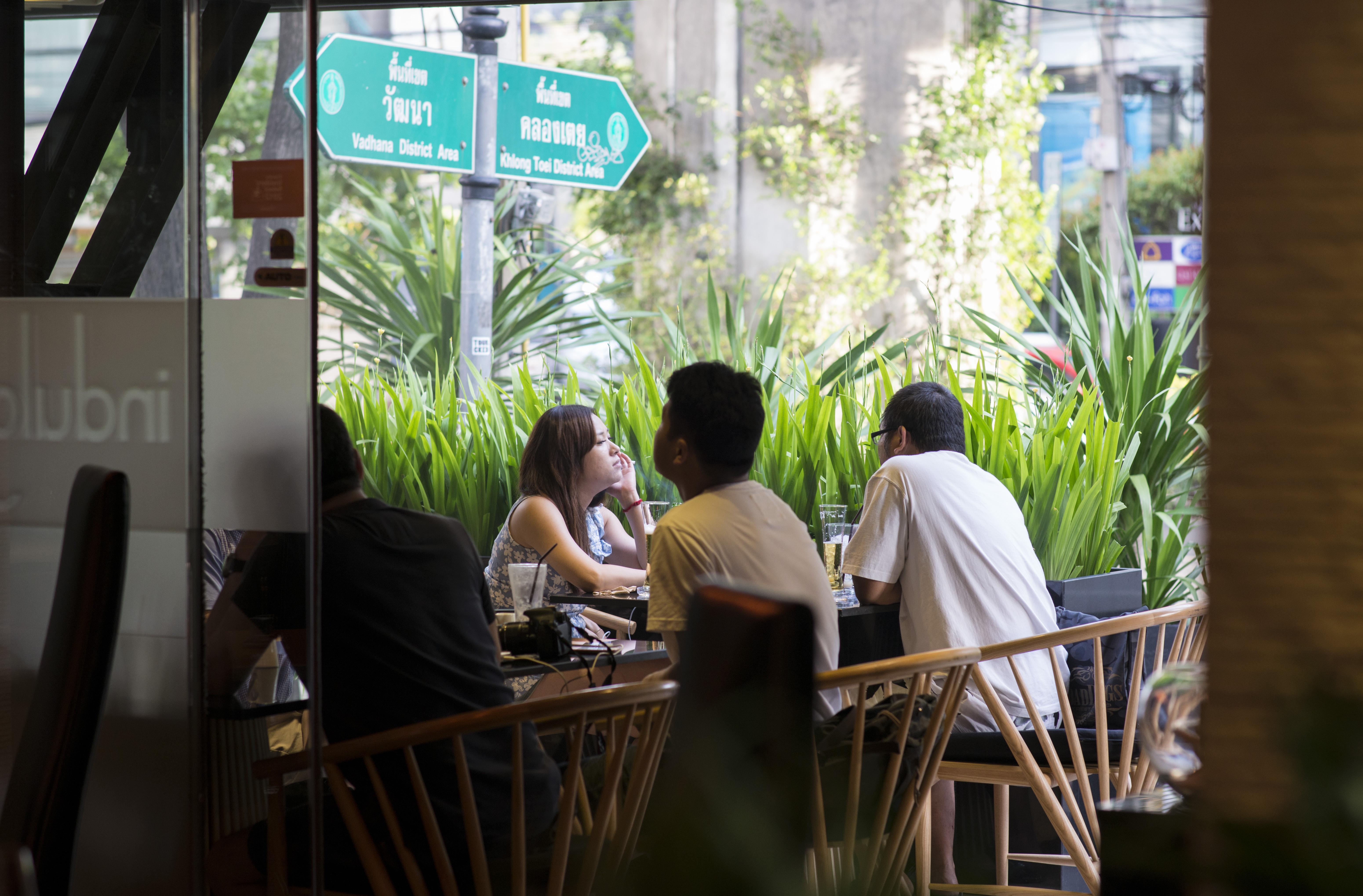 Sukhumvit Suites Hotel Bangkok Eksteriør billede