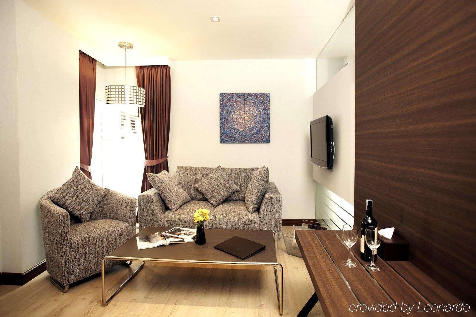 Sukhumvit Suites Hotel Bangkok Eksteriør billede